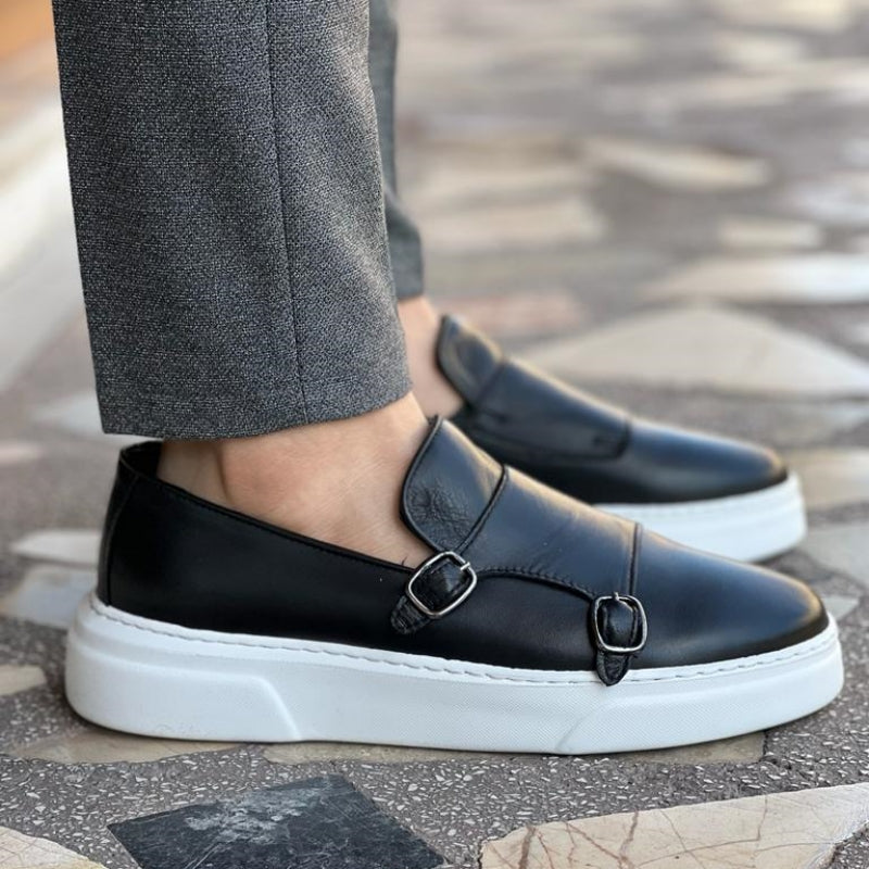 Leather Loafer with buckle